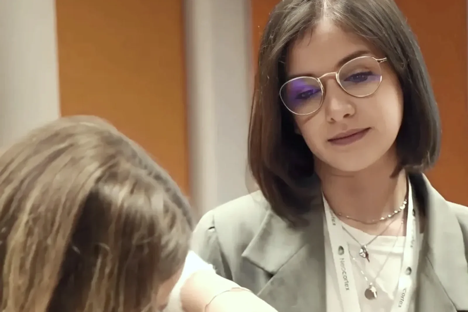 Giulia Civetta durante una valutazione neuropsicologica